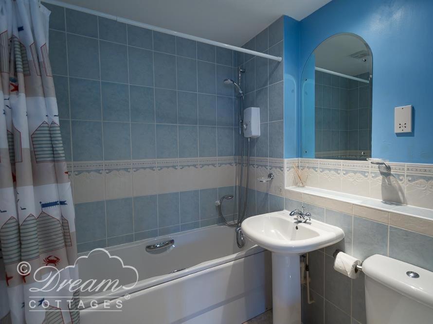 Bridge Apartment Уэймут Экстерьер фото