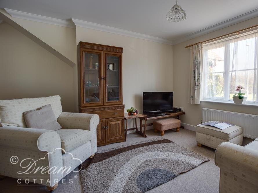 Bridge Apartment Уэймут Экстерьер фото